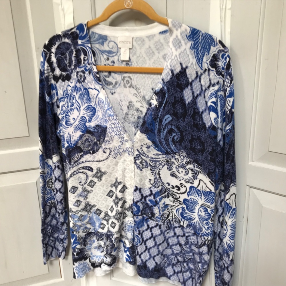 Chico's Blue and White Floral Button Down Cardigan - Picture 9 of 14